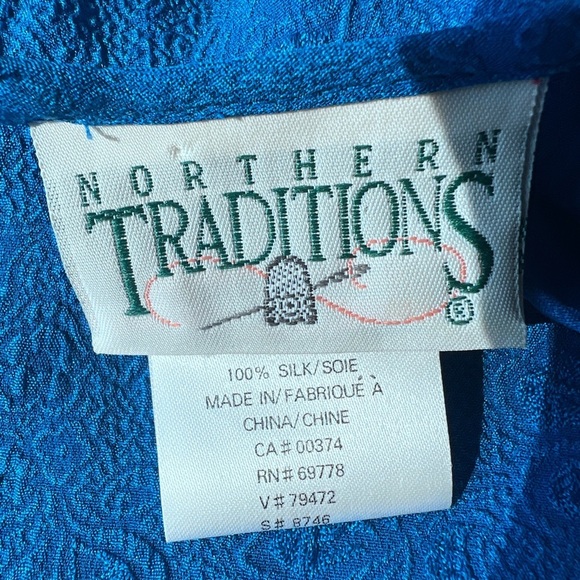 80s Vintage Northern Traditions Womens Blue 100% Silk Floral Flowy Top Small - Picture 6 of 10